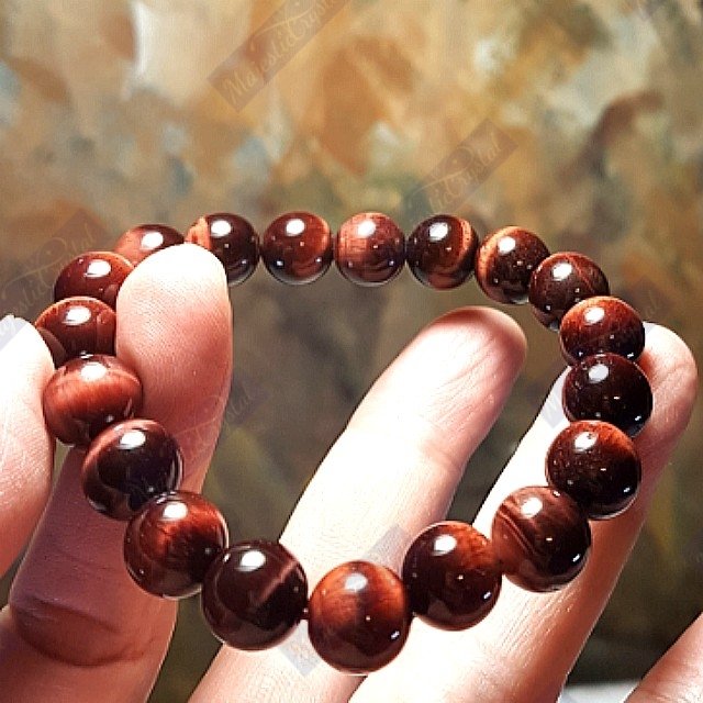 Red Tiger Eye Beaded Bracelet For Grounding and Protection - Image 2