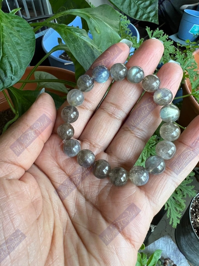 Labradorite Beaded Bracelet For Prevents Excessive Loss Of Energy & Protects Anxiety, Depression, Stress & Sadness - Image 2